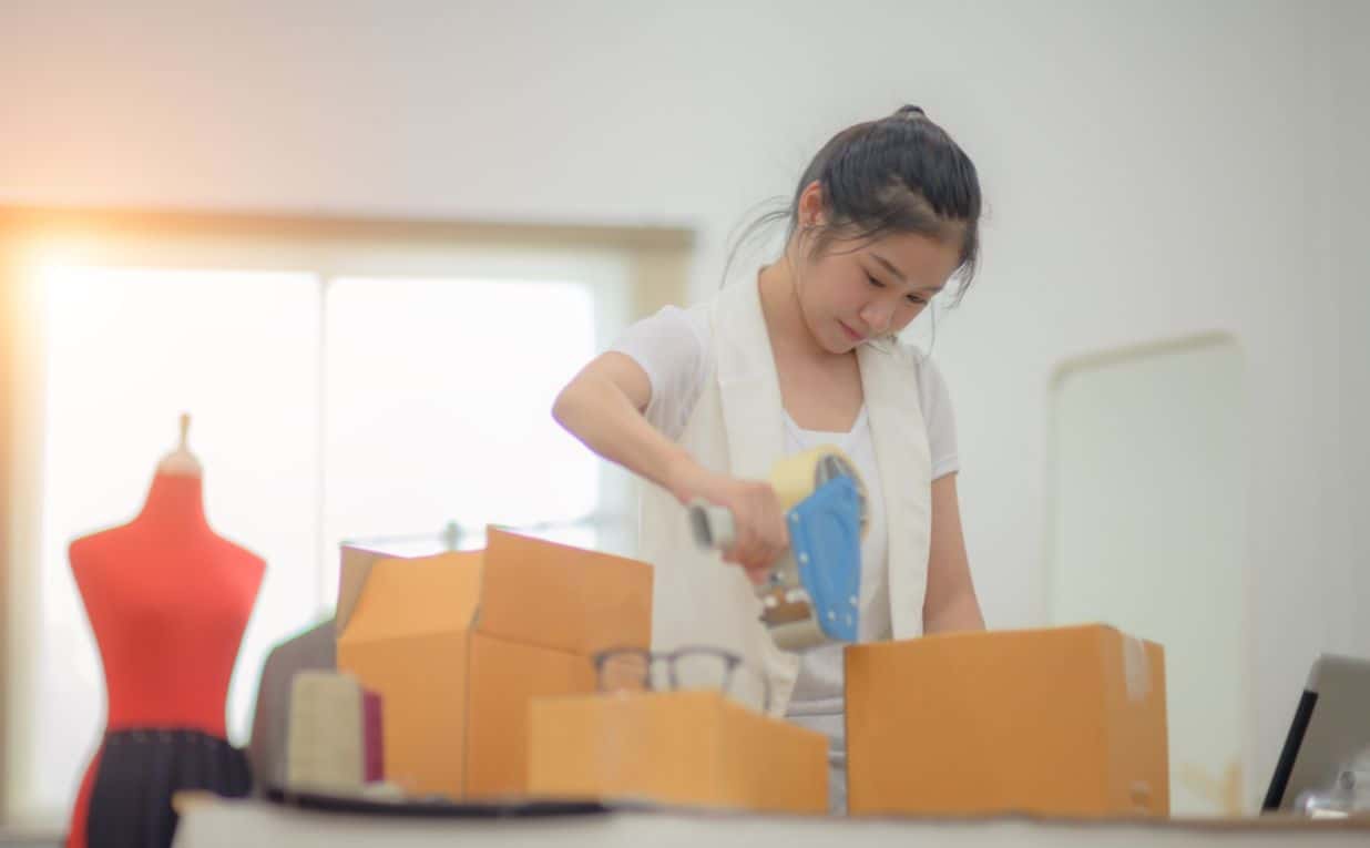 Can Your T-Shirt Supplier in the Philippines Handle the ‘Ber’ Months?